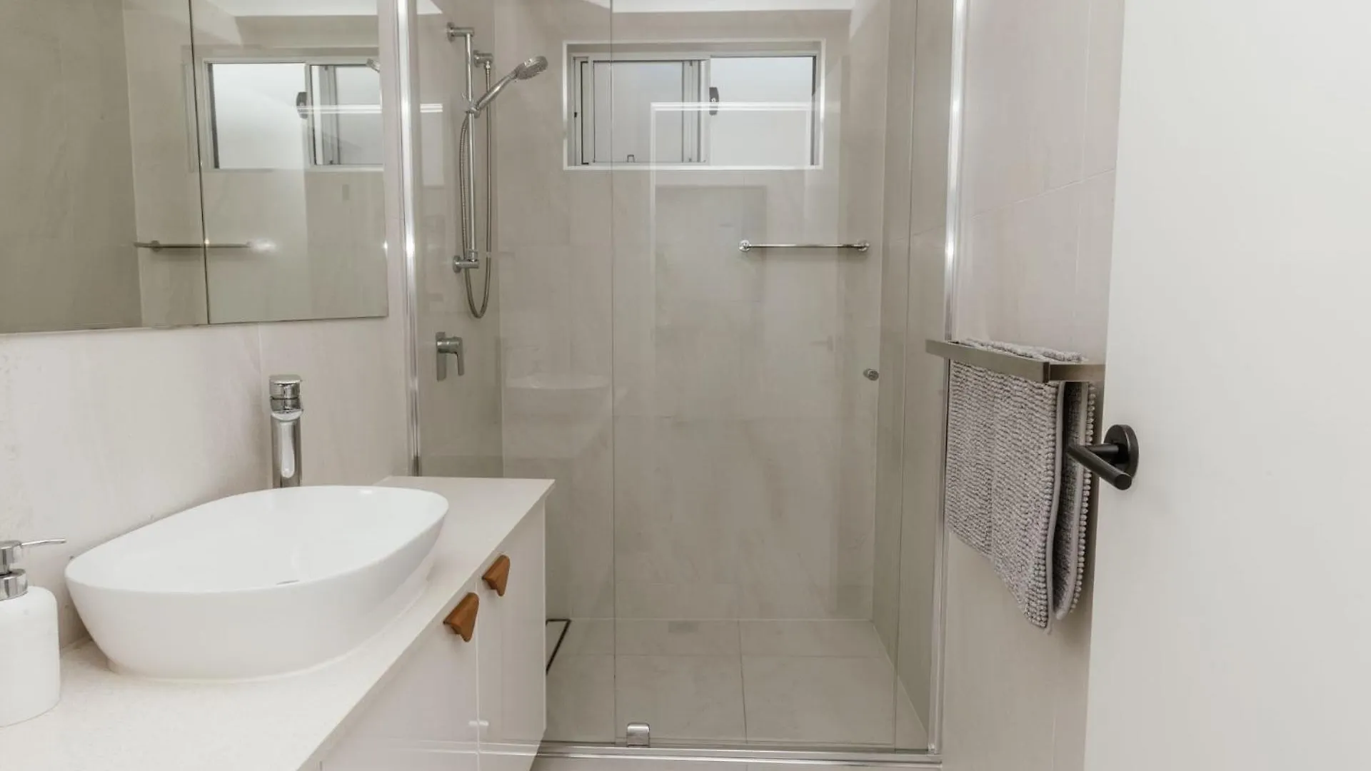 Apartament C & C By The Sea Coolum Beach